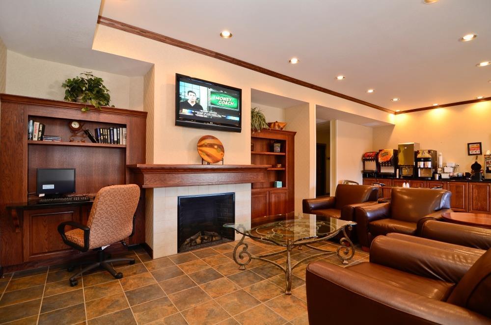 Heritage Hotel And Suites Dickinson Interior foto