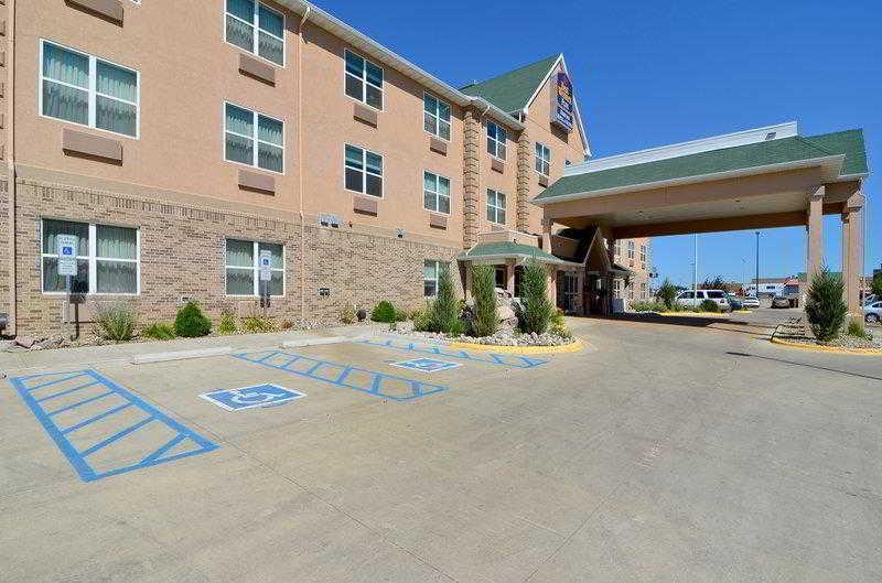 Heritage Hotel And Suites Dickinson Exterior foto
